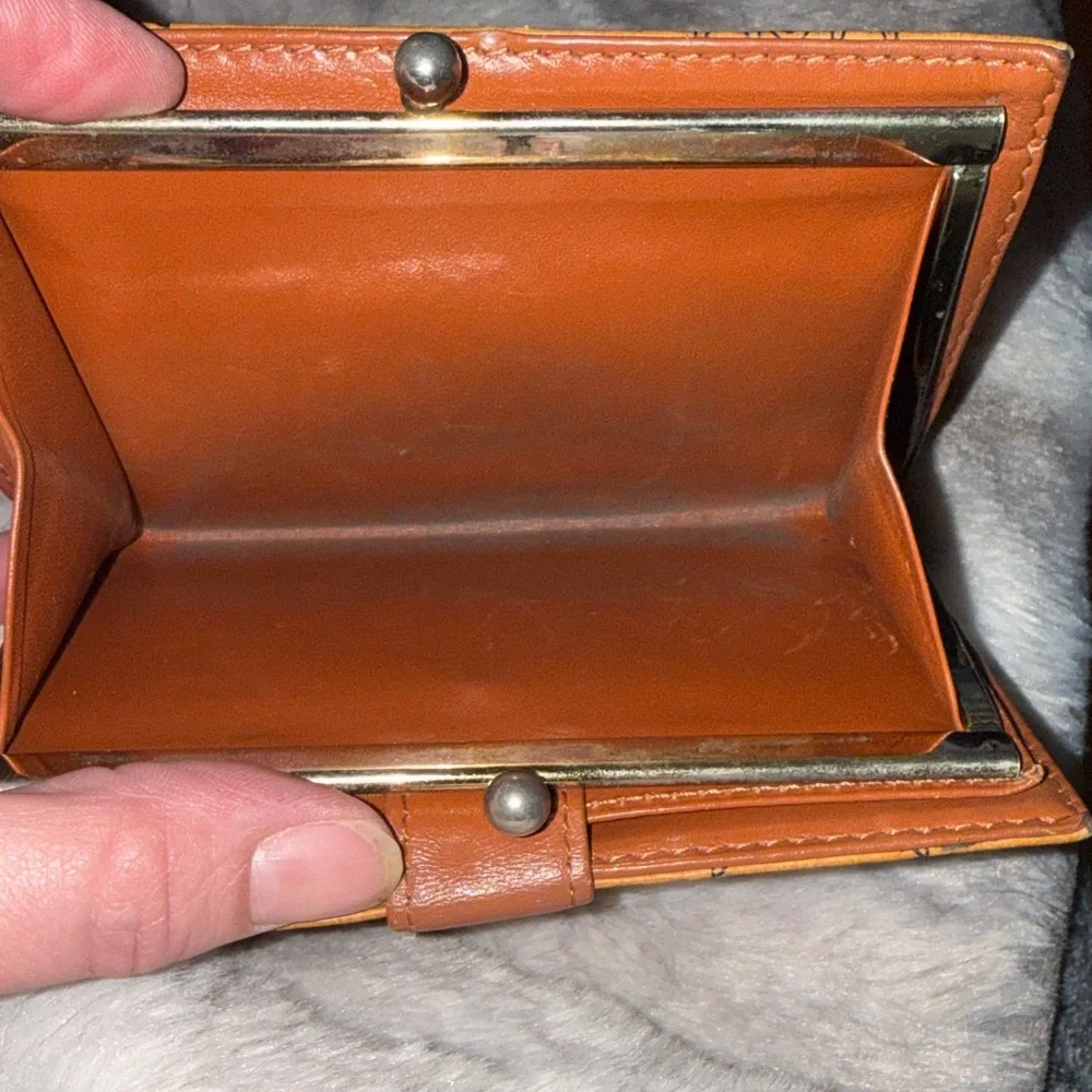MCM Tan Leather Wallet - Picture 3 of 12